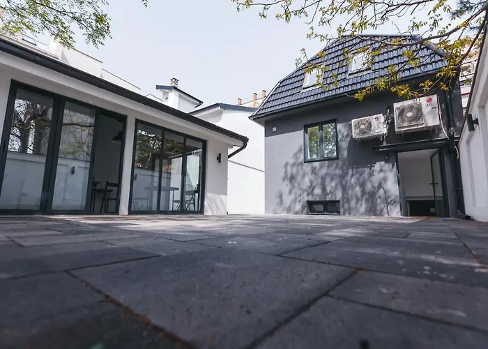 Centar House شقة Ni